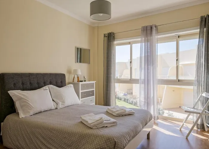 Flh Falesia Flat With Pool Apartament *